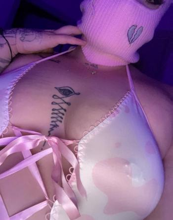 Candy, 26  female escort, Anchorage